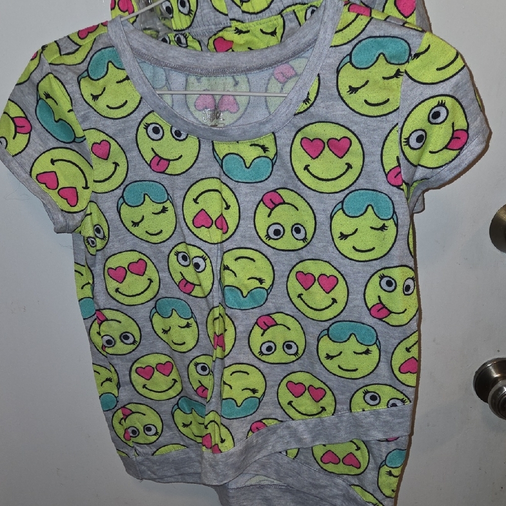Justice Gray Emoji Print Kids Tee